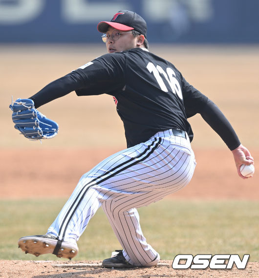 LG 투수 이지강. /OSEN DB