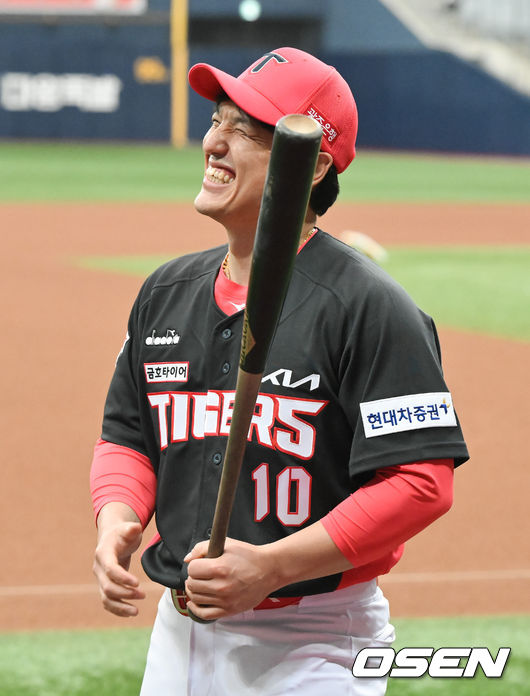 24일 트레이드된 KIA 박동원이 미소 짓고 있다. 2022.04.24 / soul1014@osen.co.kr