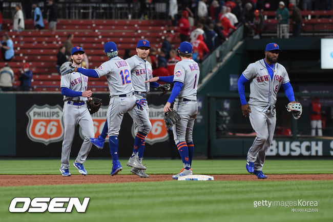 [사진] 뉴욕 메츠 26일(한국시간) 세인트루이스전 승리 후 기뻐하고 있다. ⓒGettyimages(무단전재 및 재배포 금지)
