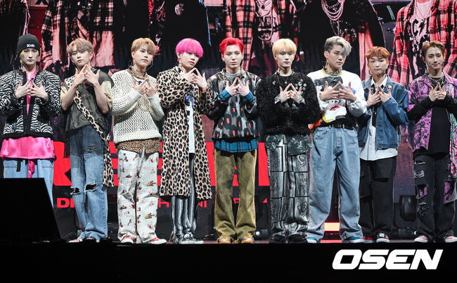 다크비가 포즈를 취하고 있다. 2022.04.27 / soul1014@osen.co.kr