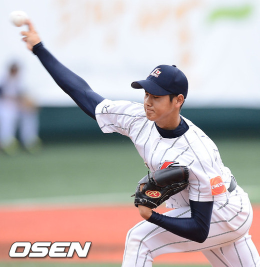 2012년 9월 8일 서울 목동구장에서 열린 제 25회 세계청소년야구선수권대회 대한민국과 일본과의 5-6위 전에서 일본 선발 오타니가 힘차게 공을 뿌리고 있다./ OSEN=민경훈 기자 rumi@osen.co.kr