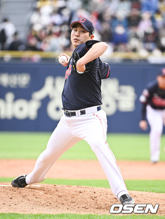 2회말 롯데 선발투수 이인복이 역투하고 있다. 2022.04.30 / soul1014@osen.co.kr