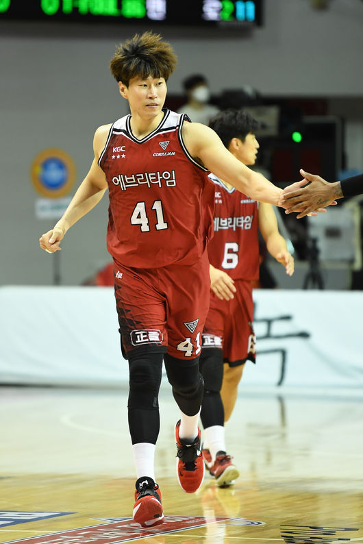 [사진] KGC 오세근 / KBL 제공.