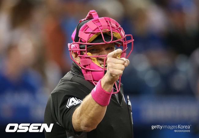 [사진] 채드 페어차일드 심판 ⓒGettyimages(무단전재 및 재배포 금지)