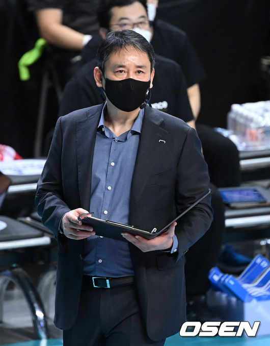 현대캐피탈 최태웅 감독 / OSEN DB