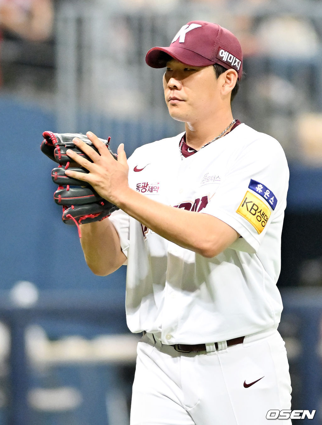 3회초를 마친 키움 정찬헌이 박수를 치고 있다. 2022.05.06 /rumi@osen.co.kr