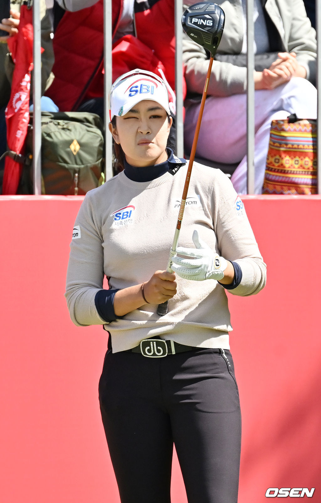 김아림이 1번홀 티샷을 준비하고 있다. 22.05.01 /rumi@osen.co.kr