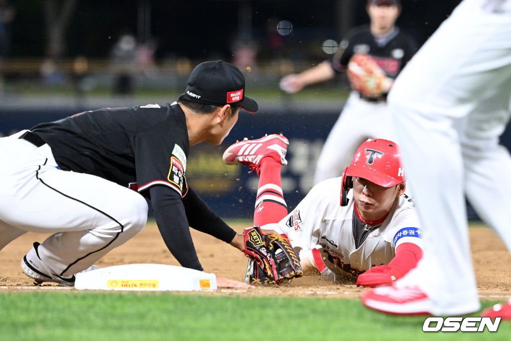 9회말 무사 2루에서 KIA 김선빈의 땅볼 때 3루로 쇄도했지만 태그아웃되는 박정우. 2022.05.10 /sunday@osen.co.kr
