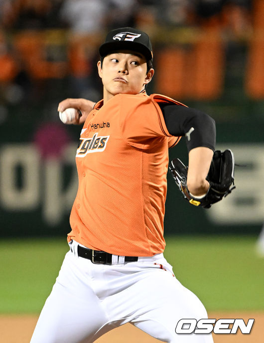 13일 오후 대전 한화생명이글스파크에서 '2022 신한은행 SOL KBO 리그' 한화 이글스와 롯데 자이언츠의 경기가 열렸다.7회초 한화 문동주가 역투하고 있다. 2022.05.13 /sunday@osen.co.kr