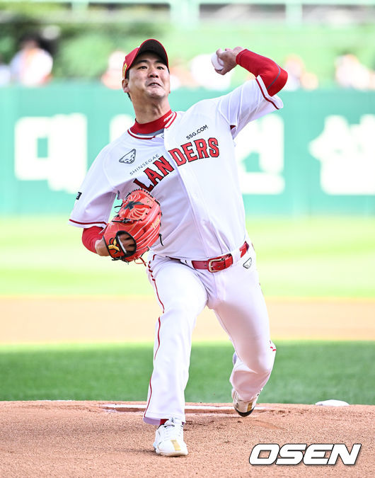 1회초 SSG 선발투수 김광현이 역투하고 있다. 2022.05.14 / soul1014@osen.co.kr