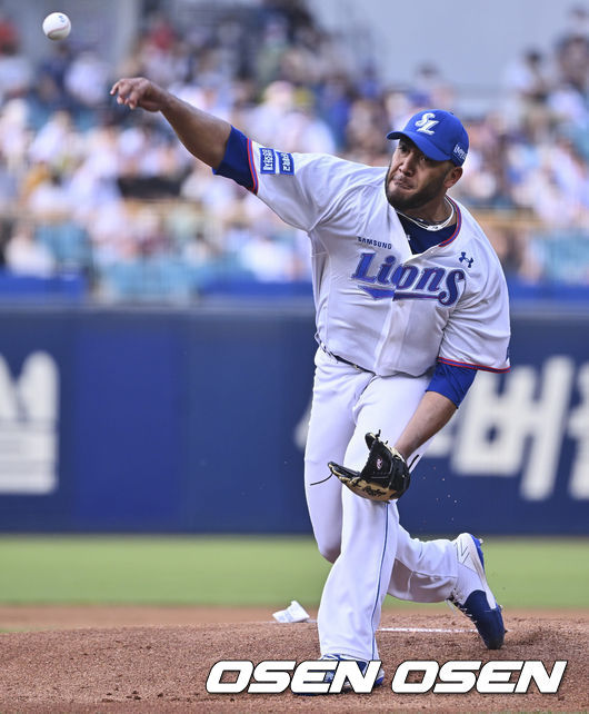 삼성 라이온즈 선발투수 수아레즈가 역투하고 있다. 2022.05.21 / foto0307@osen.co.kr