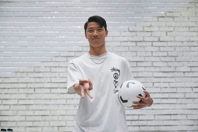 [사진] 황희찬 / B THE HC 제공.