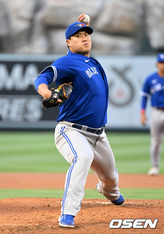 1회말 토론토 류현진이 역투하고 있다. 2022.05.27 /dreamer@osen.co.kr