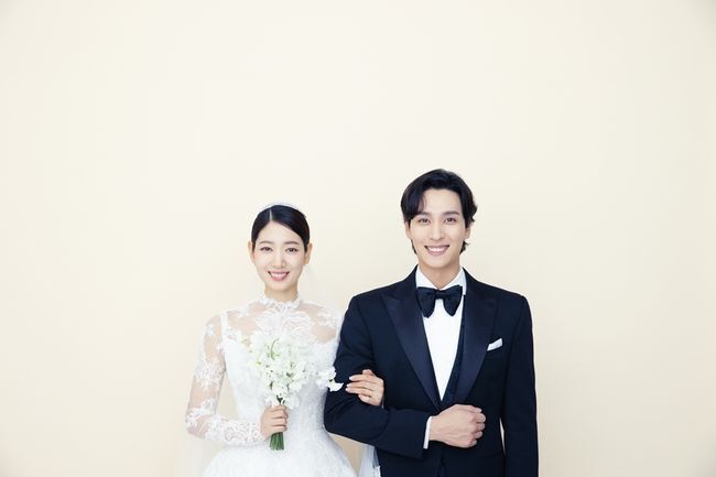 솔트엔터테인먼트 제공