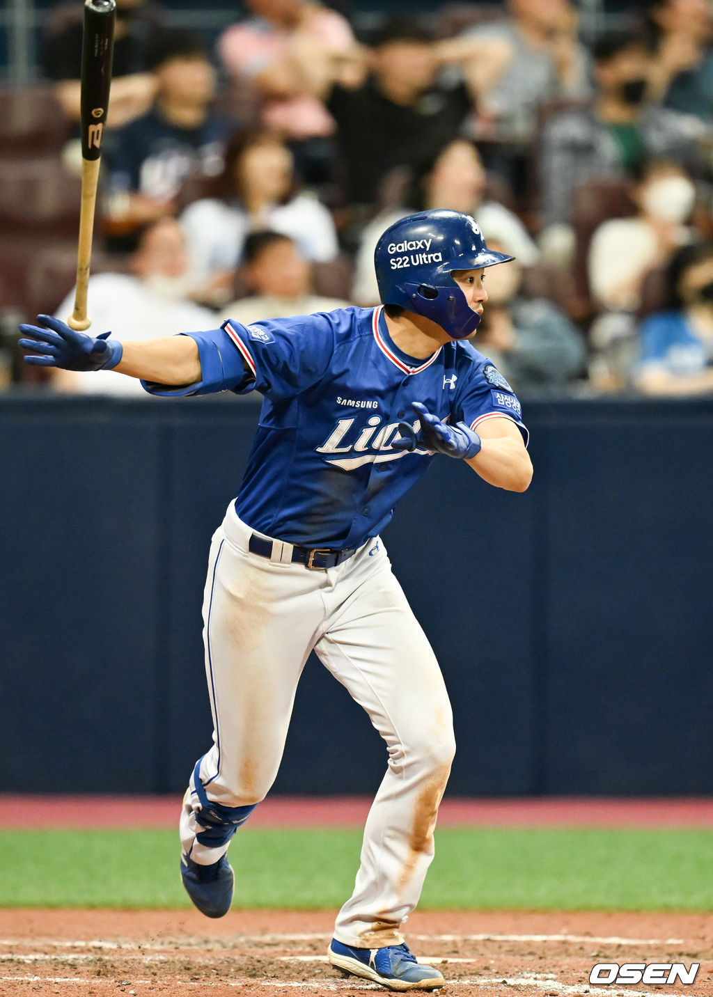 1일 오후 서울 고척스카이돔에서 ‘2022 신한은행 SOL KBO리그’ 키움 히어로즈와 삼성 라이온즈의 경기가 진행됐다.8회초 1사 삼성 구자욱이 안타를 날리고 있다.    2022.06.01 / soul1014@osen.co.kr