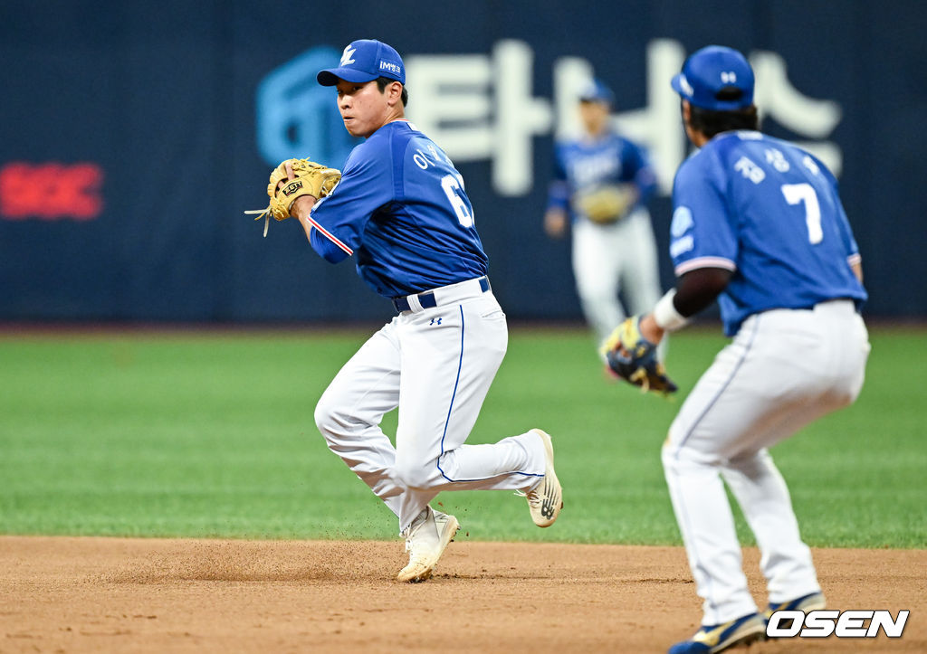 5회말 2사 1,2루 키움 김혜성의 내야안타때 이해승 유격수가 1루로 송구하고 있다.  2022.06.01 / soul1014@osen.co.kr