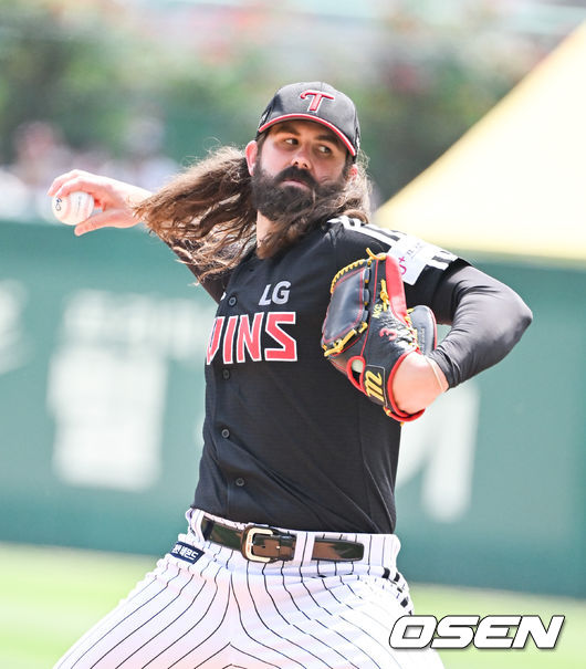 LG 트윈스 외국인 투수 케이시 켈리. / OSEN DB