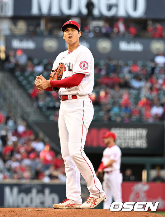 1회초 에인절스 오타니가 투구를 준비하고 있다. 2022.05.27 /dreamer@osen.co.kr