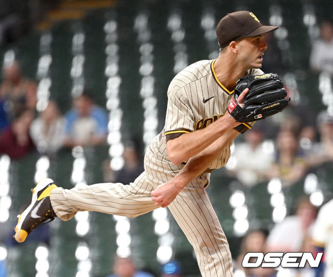 9회말 마운드에 오른 샌디에이고 투수 타일러 로저스가 힘차게 공을 뿌리고 있다. 2022.06.03 / dreamer@osen.co.kr
