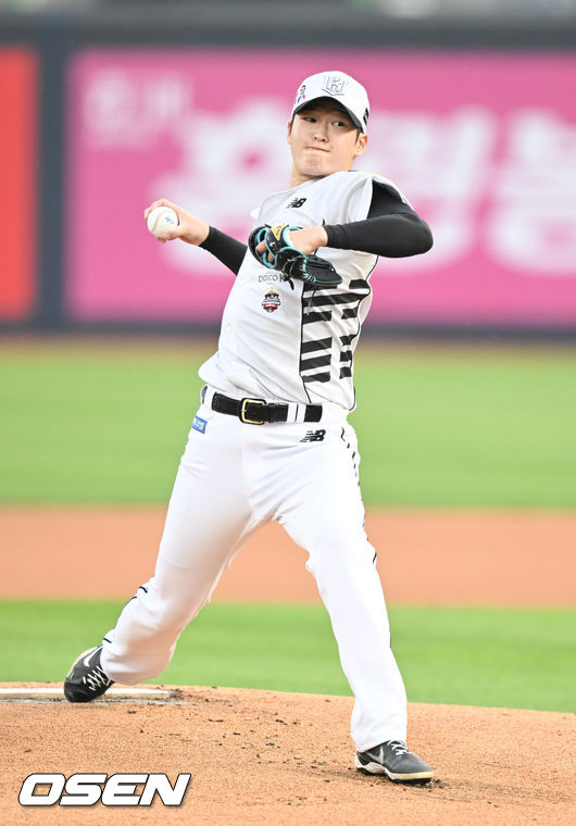 1회초 KT 선발투수 배제성이 역투하고 있다. 2022.06.03/ soul1014@osen.co.kr