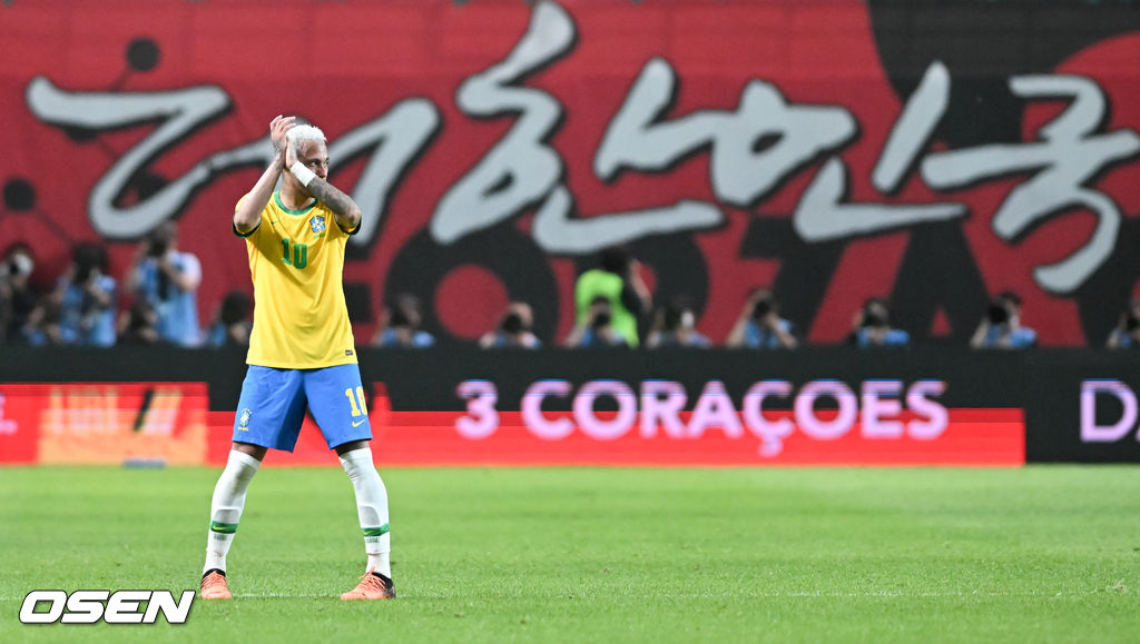 후반 브라질 네이마르가 교체되고 있다 . 2022.06.02/ soul1014@osen.co.kr