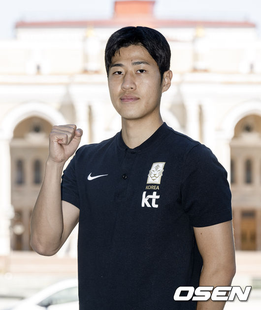 ‘아시아축구연맹(AFC) U-23 아시안컵’에 출전하는 23세 이하(U-23) 남자 축구대표팀 김현우가 31일 오후(한국시간) 우즈베키스탄 타슈켄트에서 OSEN과의 인터뷰에 앞서 포즈를 취하고 있다. 2022.05.31 /cej@osen.co.kr