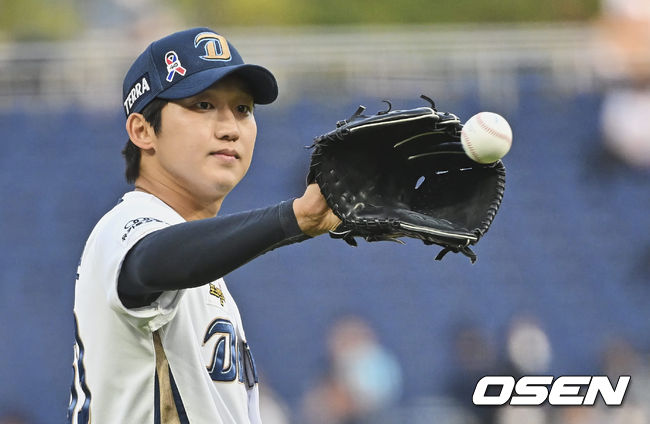 NC 다이노스 선발 투수 구창모가 1회초 롯데 자이언츠 황성빈을 볼넷으로 내보내고 아쉬워하고 있다. 2022.06.03 / foto0307@osen.co.kr