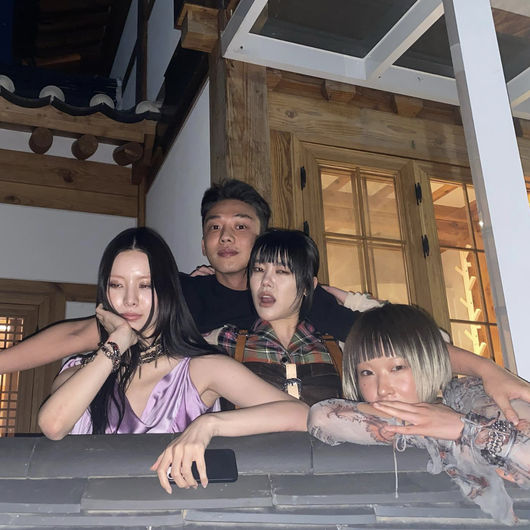 유아인 SNS