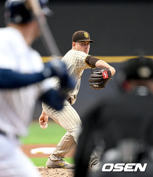 3회말 밀워키 타선을 상대로 샌디에이고 선발 맥켄지 고어가 힘차게 공을 뿌리고 있다. 2022.06.05 / dreamer@osen.co.kr