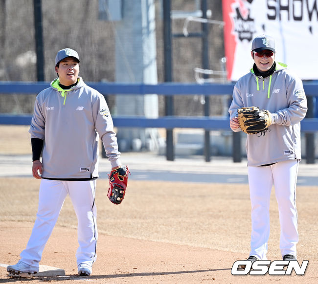 KT 강백호(좌)와 박병호 / OSEN DB