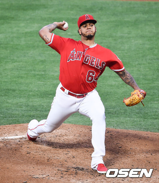 2회초 에인절스 선발투수 펠릭스 페냐가 역투하고 있다. / soul1014@osen.co.kr