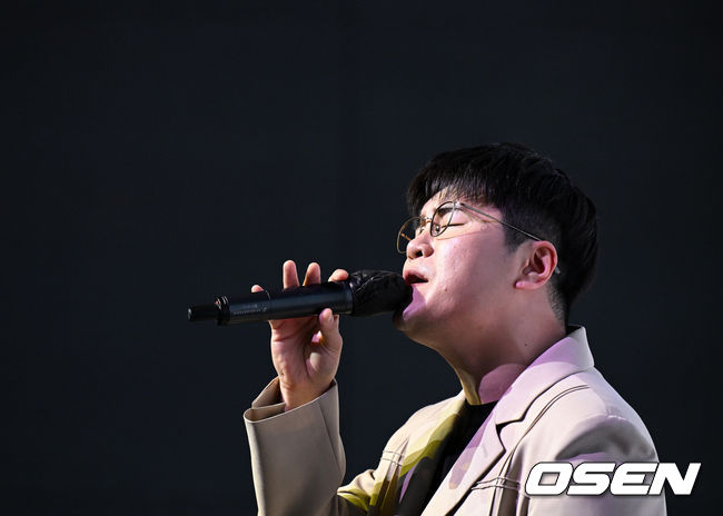신용재가 무대를 선보이고 있다. 2022.06.08 /jpnews@osen.co.kr