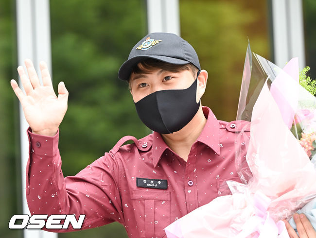 김호중이 인사를 하고 있다. 2022.06.09 / soul1014@osen.co.kr