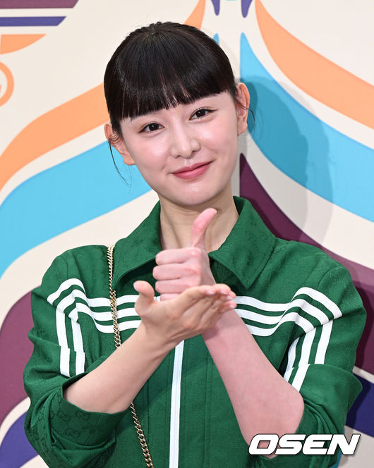 7일 오후 서울 강남구 압구정 꼴라보 하우스 도산에서 ‘아디다스 x 구찌(adidas x Gucci)’ 론칭 행사가 열렸다.배우 김지원이 포토타임을 가지고 있다. 2022.06.07 /sunday@osen.co.kr