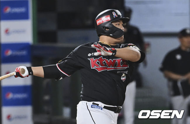 KT 위즈 강백호가 9회초 펜스 맞추는 2루타를 치고 있다. 2022.06.10 / foto0307@osen.co.kr