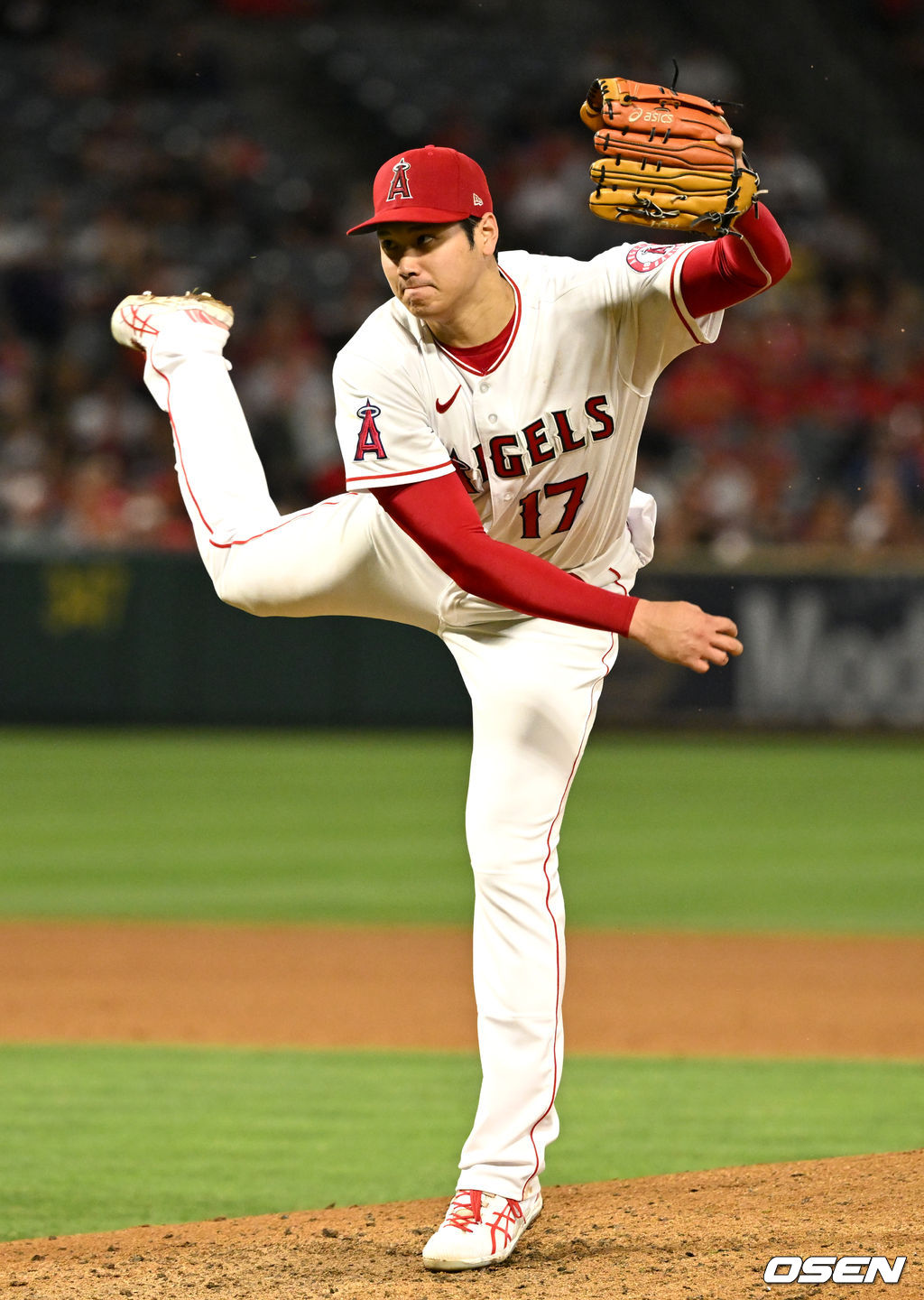 10일(한국시간) 미국 캘리포니아주 애너하임 에인절 스타디움에서 ‘2022 메이저리그(MLB)' LA 에인절스와 보스턴 레드삭스의 경기가 열렸다.6회초 에인절스 선발 오타니 쇼헤이가 힘차게 공을 뿌리고 있다. 2022.06.10 / dreamer@osen.co.kr