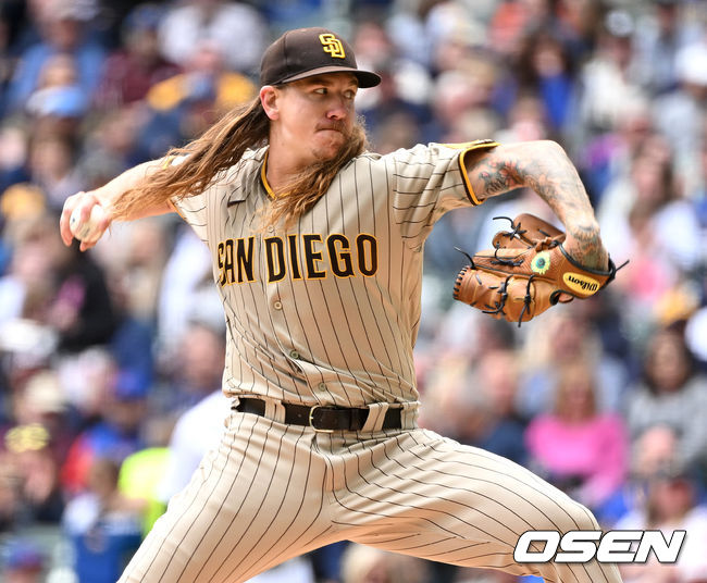 1회말 샌디에이고 선발 마이크 클레빈저가 힘차게 공을 뿌리고 있다. 2022.06.06 / dreamer@osen.co.kr