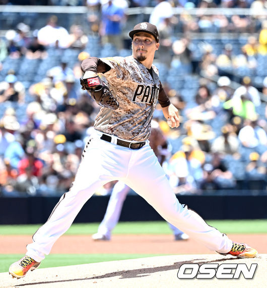 1회초 샌디에이고 선발 블레이크 스넬이 힘차게 공을 뿌리고 있다. 2022.06.13 / dreamer@osen.co.kr