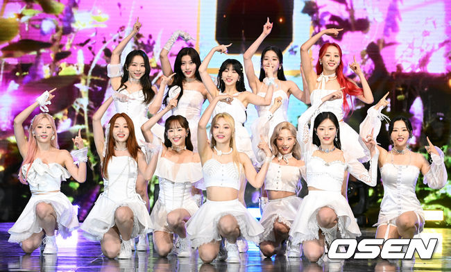 이달의 소녀가 무대를 선보이고 있다. 2022.06.20 /jpnews@osen.co.kr