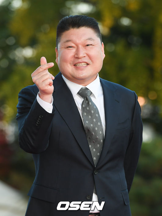 방송인 강호동이 포즈를 취하고 있다. / soul1014@osen.co.kr