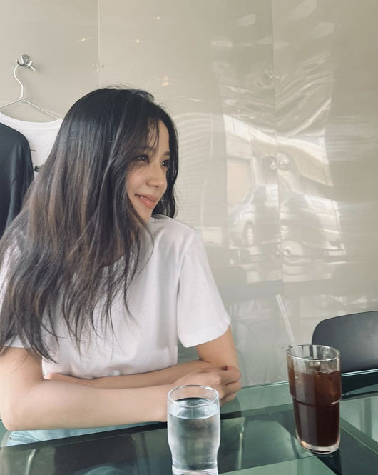 지수 SNS
