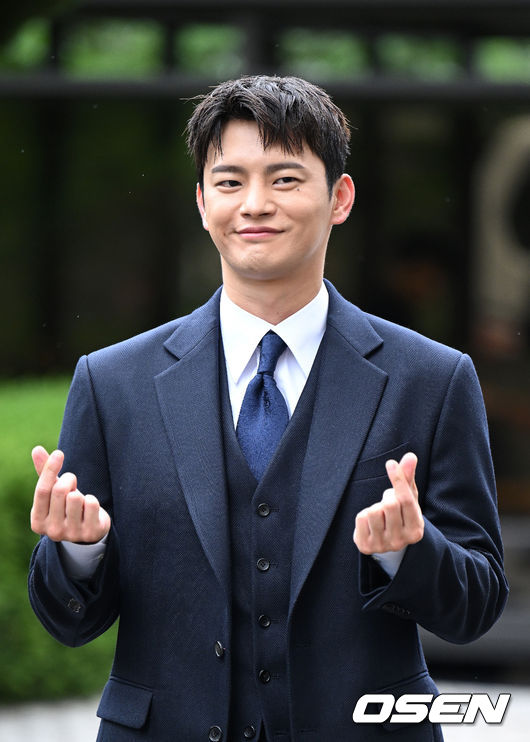 27일 오후 서울 영등포구 여의도 KBS별관에서 KBS 2TV 새 월화드라마 ‘미남당’(극본 박혜진, 연출 고재현) 제작발표회가 열렸다.배우 서인국이 포즈를 취하고 있다. 2022.06.27 /sunday@osen.co.kr