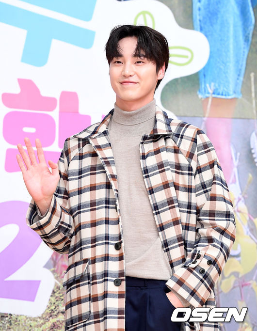 12일 오후 서울 목동SBS에서 모비딕 숏폼 드라마 ‘농부사관학교2’ 제작발표회가 열렸다.<br /><br />배우 이태환이 포토타임을 갖고 있다. /sunday@osen.co.kr