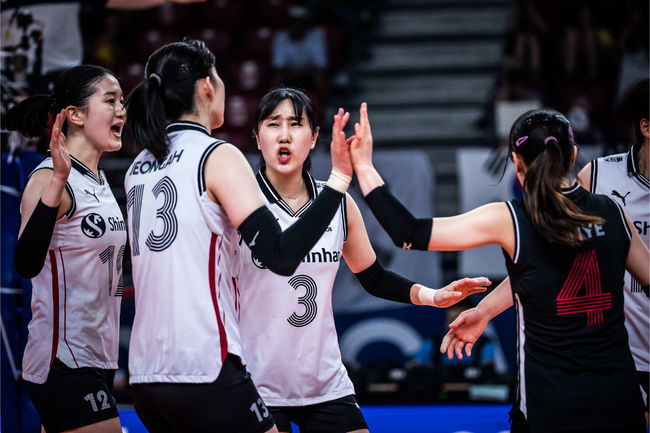 한국 여자배구대표팀 / VNL 공식 홈페이지