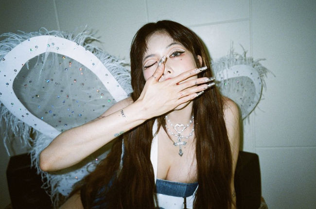 현아 SNS