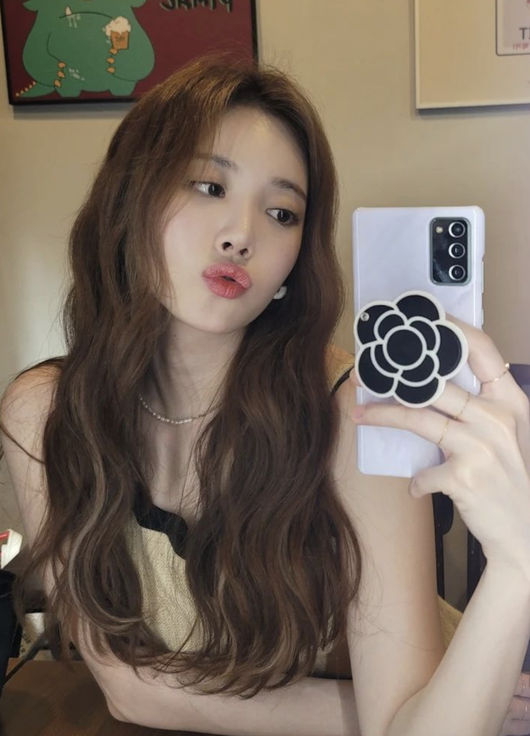 유라 SNS