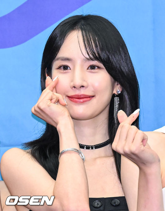 우주소녀 설아가 포즈를 취하고 있다. 2022.07.05 / soul1014@osen.co.kr