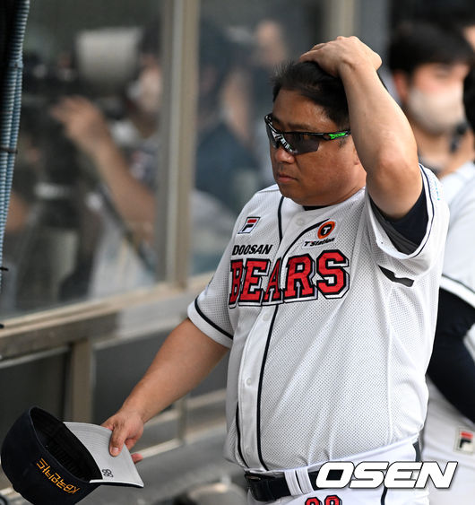 두산 김태형 감독이 경기를 준비하고 있다. 2022.07.06 /jpnews@osen.co.kr