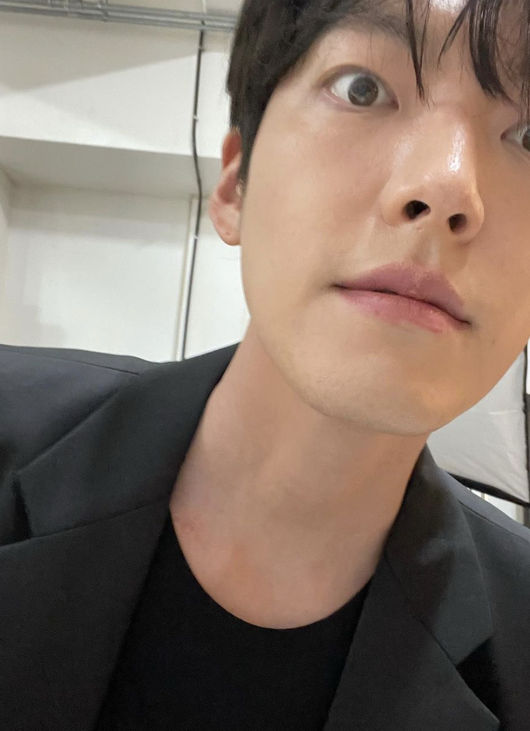 김우빈 SNS