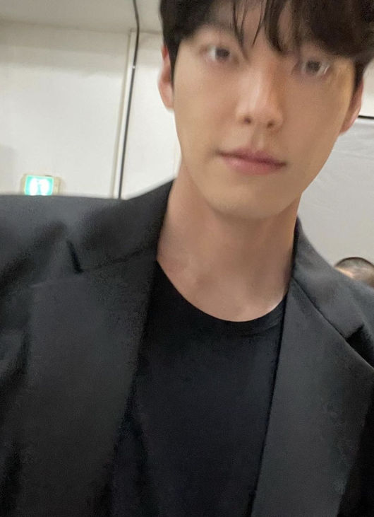 김우빈 SNS
